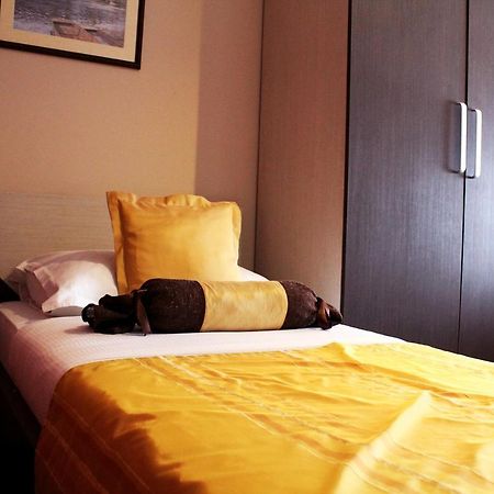 Motel Korzo Bihać エクステリア 写真
