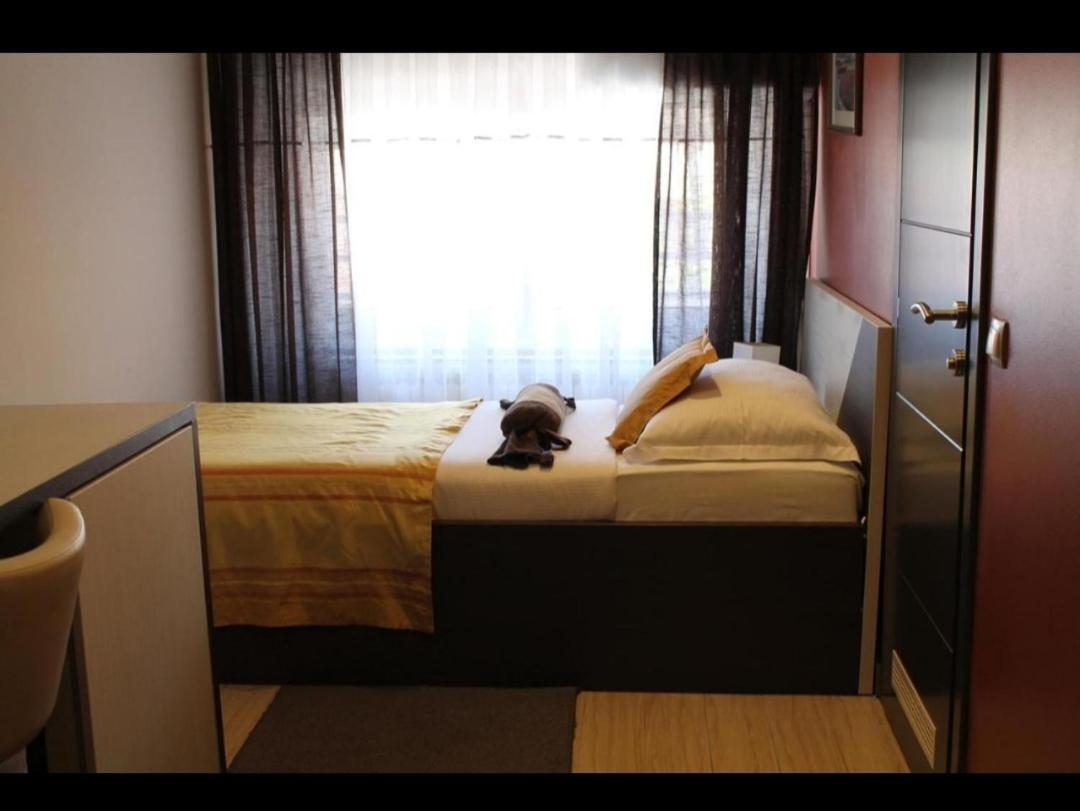 Motel Korzo Bihać 部屋 写真