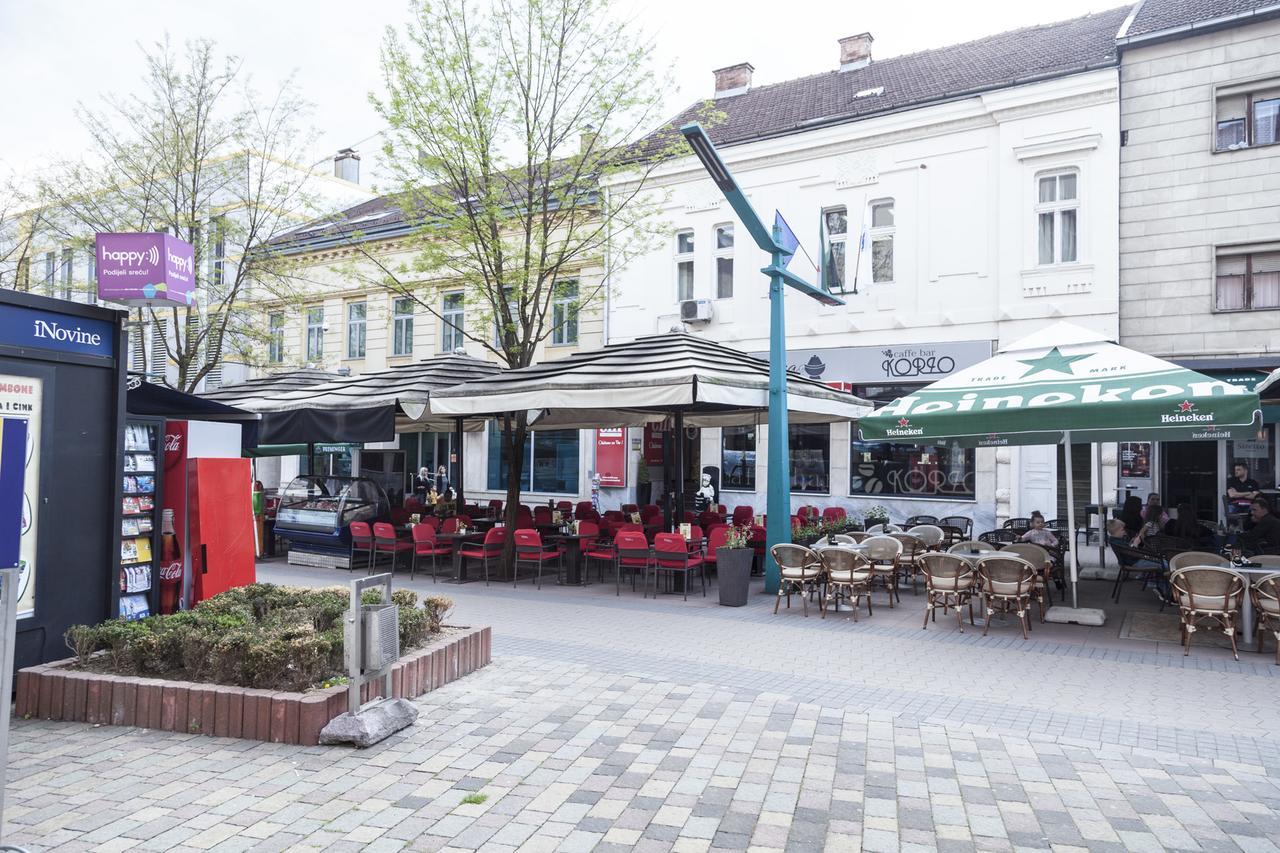 Motel Korzo Bihać エクステリア 写真