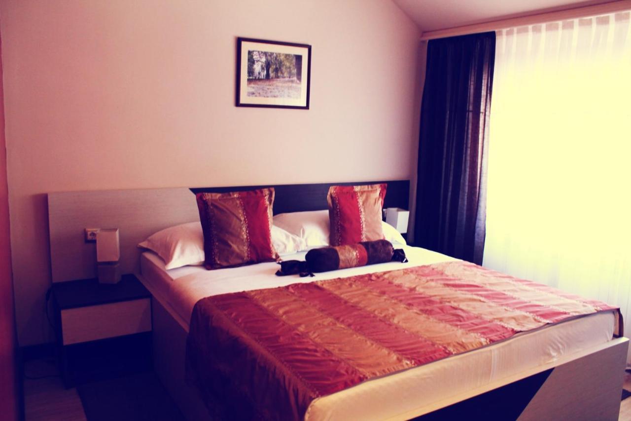 Motel Korzo Bihać エクステリア 写真