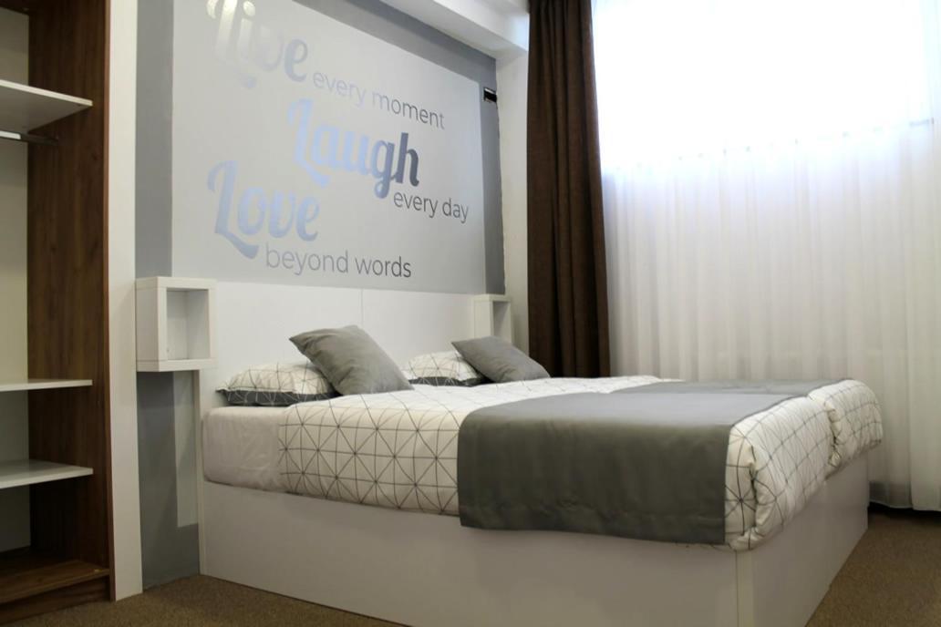 Motel Korzo Bihać エクステリア 写真